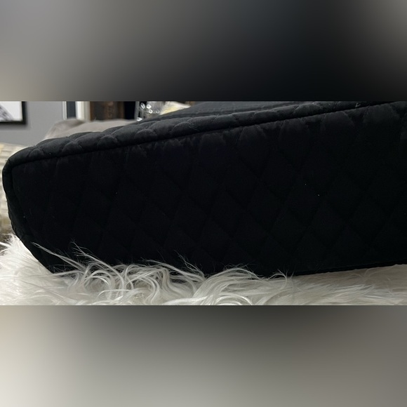 Vera Bradley Leopard Lined Black Quilted Large Tote Excellent condition - Picture 9 of 10